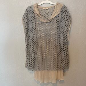 Easel Beige and Gray Cutout Top